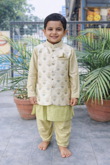 Whizzo Kids Green dress for Boys – Festive Wear with Soft Cotton Lining (Age 1 to 10 Years)