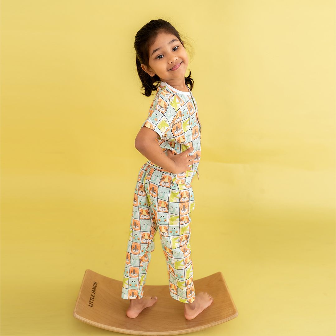 Box of Love - Muslin Sleep Suit for babies and kids (Unisex)