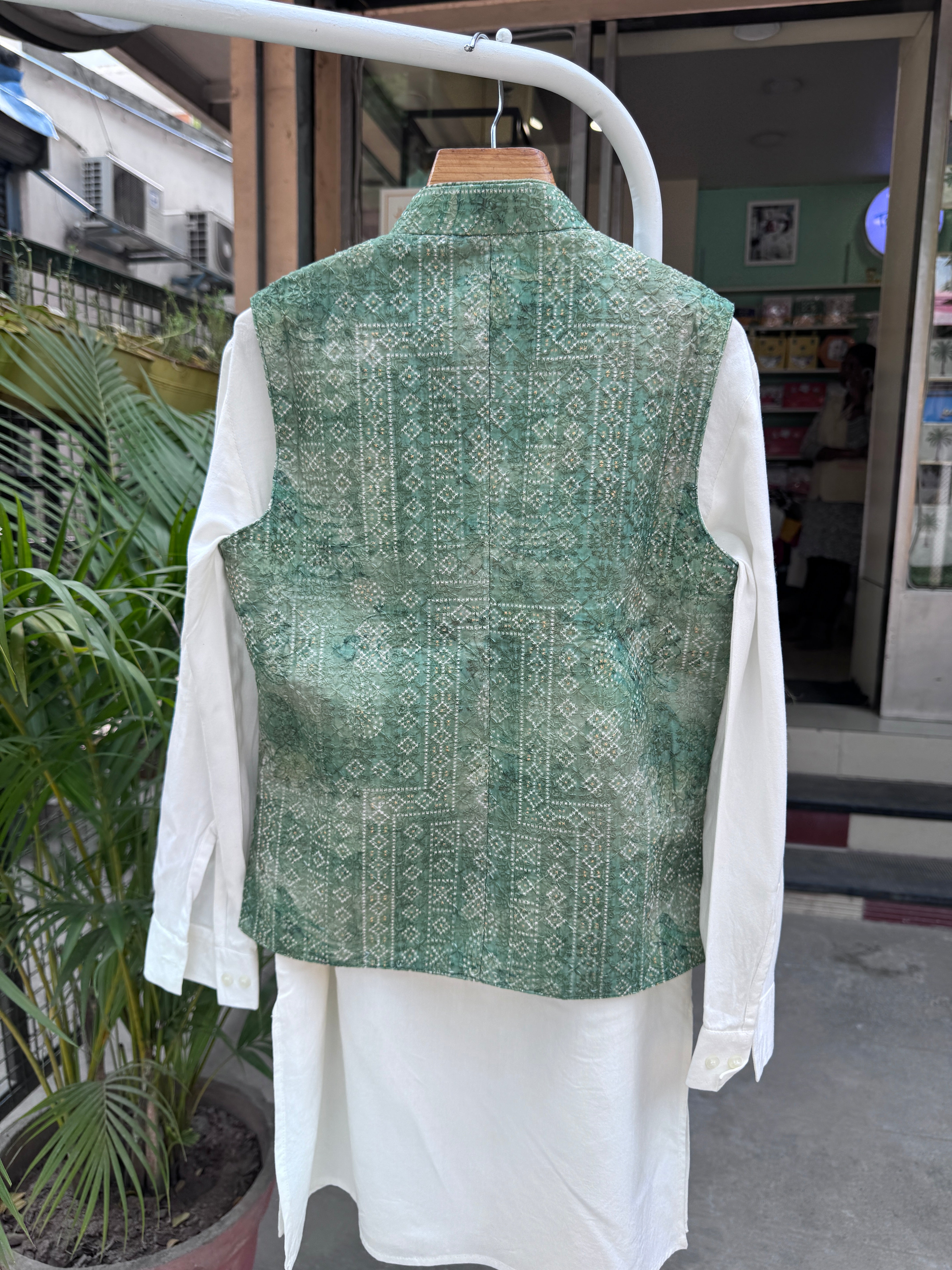 Boys Ivory Kurta Set with Mint Green Textured Nehru Jacket – Elegant Traditional Outfit with Cotton Lining (Age 1 to 7 Years)